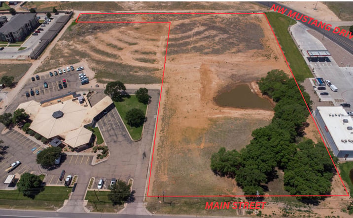 Pictures of Retail, Land property located at North Main Street, Andrews, TX 79714 for sales - image #1
