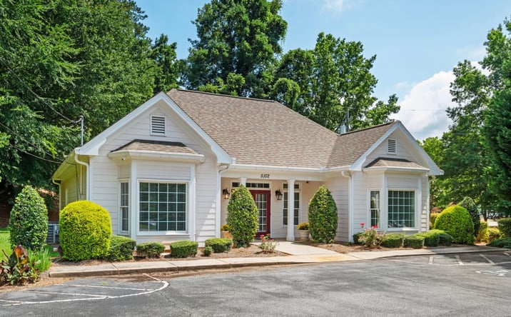 Pictures of Office, Land property located at 5102 Covington Highway, Decatur, GA 30035 for sales - image #1