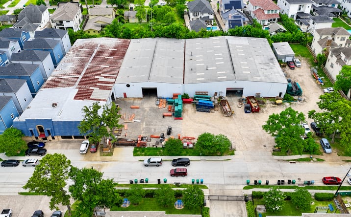 Pictures of Industrial property located at 924 & 944 Fisher Street, Houston, TX 77018 for sales - image #1