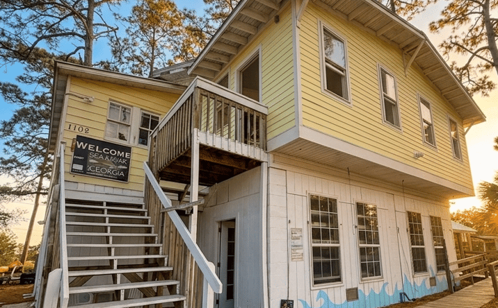 Pictures of Retail, Office, Mixed Use property located at 1102 U.S. 80, Tybee Island, GA 31328 for sales - image #1