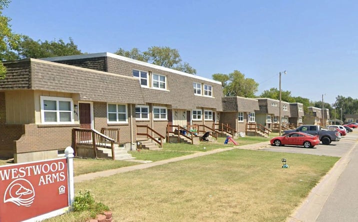 Pictures of Multifamily property located at 1026 Shady Lane Ct., Wellington, KS 67152 for sales - image #1