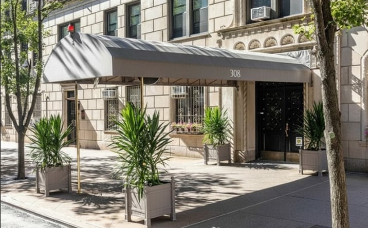 Pictures of Office property located at 308 East 79th Street, New York, NY 10075 for sales - image #1