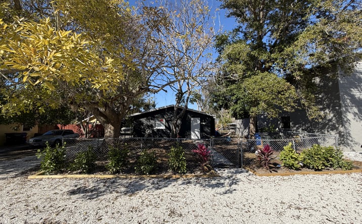 Pictures of Multifamily property located at 2027 Florinda Street, Sarasota, FL 34231 for sales - image #1