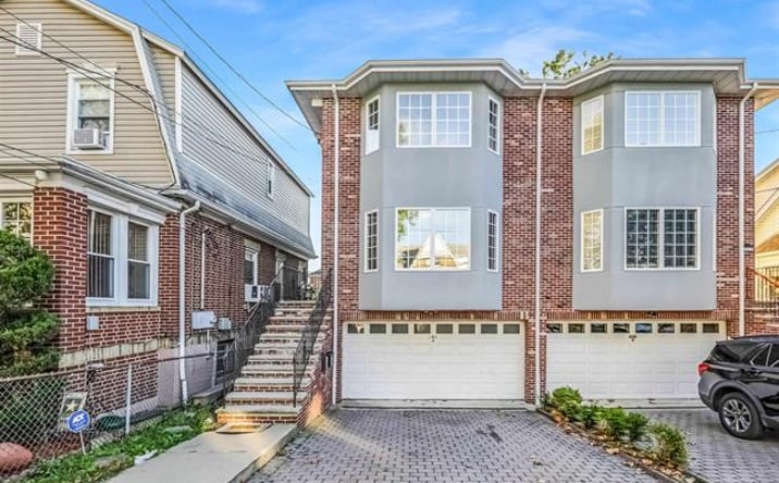 Pictures of Multifamily property located at 386A Park Ave, Fairview, NJ 07022 for sales - image #1