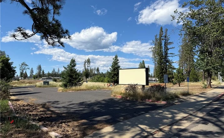 Pictures of Land property located at 7337 Skyway, Paradise, CA 95969 for sales - image #1