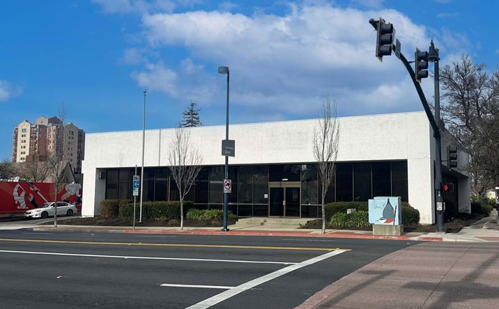 Pictures of Retail property located at 2395 Willow Pass Road, Concord, CA 94520 for sales - image #1