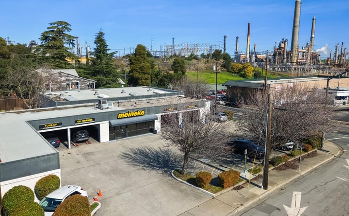 Pictures of Retail property located at 2425 Pacheco Blvd, Martinez, CA 94553 for sales - image #1