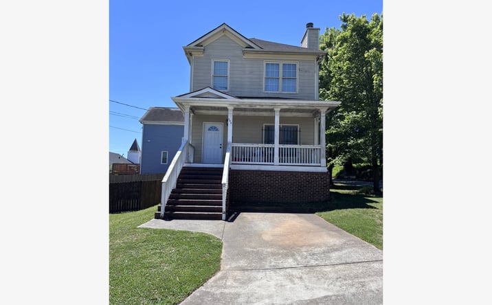 Pictures of Multifamily property located at 648 JONES AVE NW, ATLANTA, GA 30314-3828 for sales - image #1