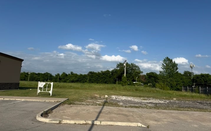 Pictures of Land property located at 13743 US Hwy 75, Glenpool, OK 74033 for sales - image #1