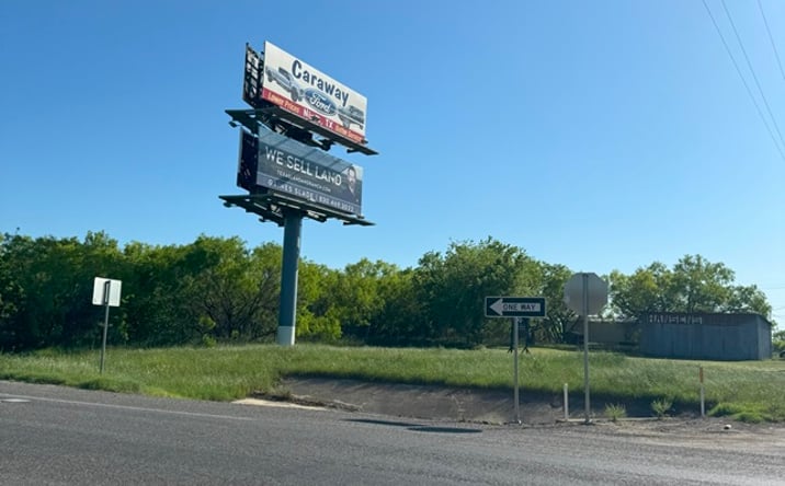 Pictures of Land property located at 1001 W West, Stockdale, TX 78160 for sales - image #1