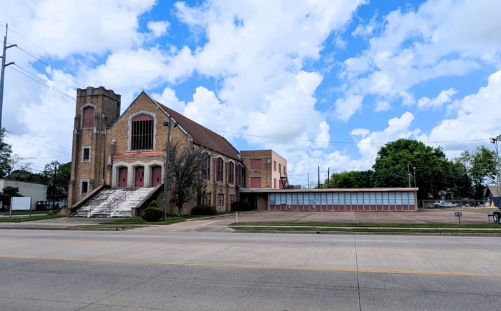 Pictures of Special Purpose, Retail, Office property located at 1180 WASHINGTON BLVD, BEAUMONT, TX 77705-2111 for sales - image #1