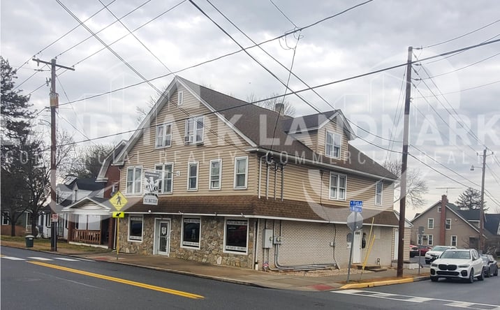 Pictures of Retail, Mixed Use, Business for Sale property located at 498 West High St, Elizabethtown, PA 17022 for sales - image #1