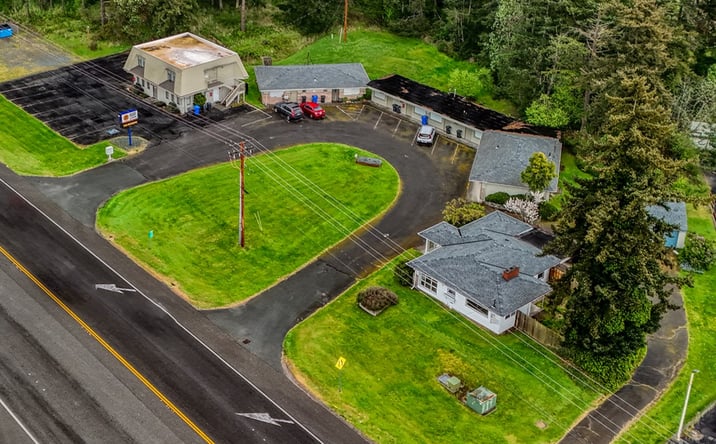 Pictures of Retail, Multifamily property located at 33020 State Route 20, Oak Harbor, WA 98277 for sales - image #1