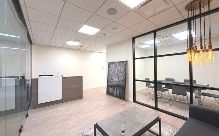 Pictures of Office property located at 6100 Corporate Dr, Houston, TX 77036 for sales - image #1