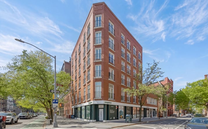 Pictures of Retail property located at 254 West 10th Street, New York, NY 10014 for sales - image #1