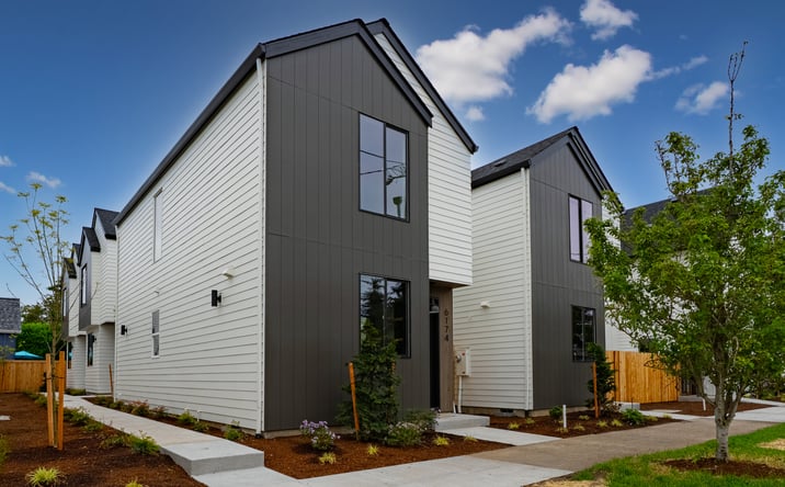 Pictures of Multifamily property located at 6166 Northeast Stanton Street, Portland, OR 97213 for sales - image #1