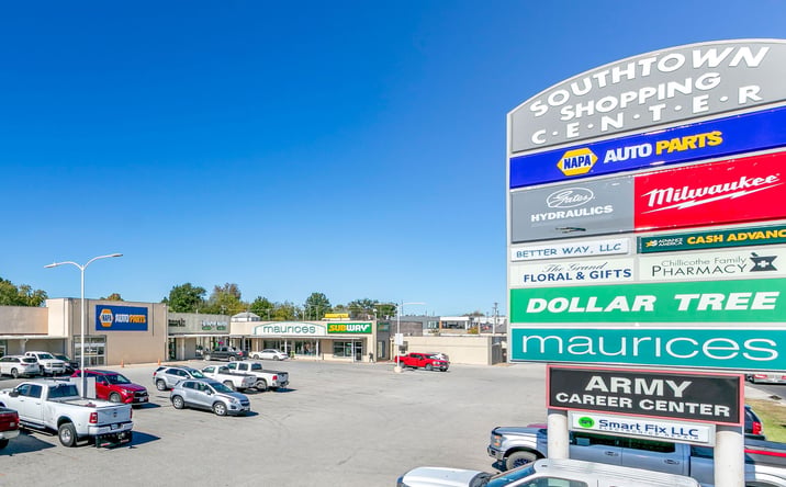 Pictures of Retail property located at 402 Washington Street, Chillicothe, MO 64601 for sales - image #1