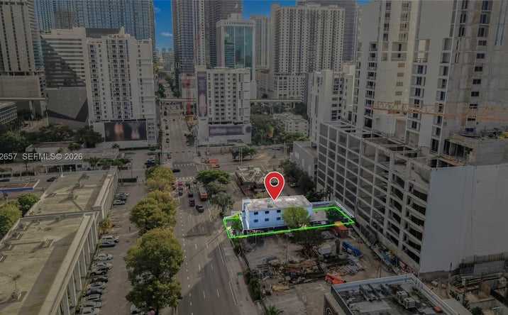 Pictures of Land property located at 232 SW 8th St, Miami, FL 33130 for sales - image #1