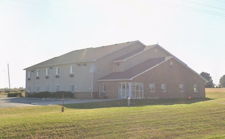 Pictures of Hospitality property located at 804 WESTERN HEIGHTS CIR, HILLSBORO, KS 67063-1163 for sales - image #1