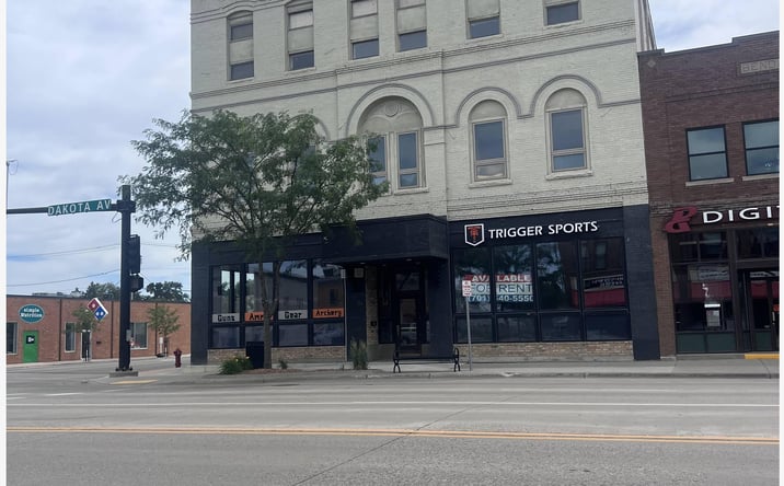 Pictures of Retail, Office property located at 403 Dakota Avenue, Wahpeton, ND 58075 for sales - image #1