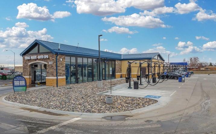 Pictures of Retail, Special Purpose property located at 300 Overland Avenue, Burley, ID 83318 for sales - image #1