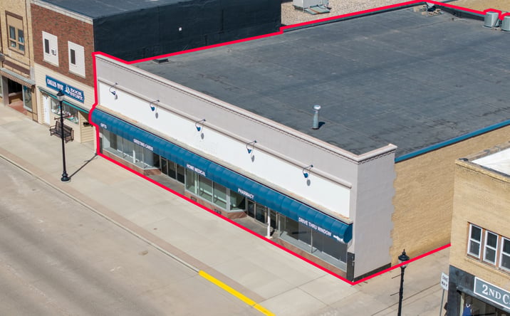 Pictures of Retail property located at 234 Central Avenue North, Valley City, ND 58072 for sales - image #1