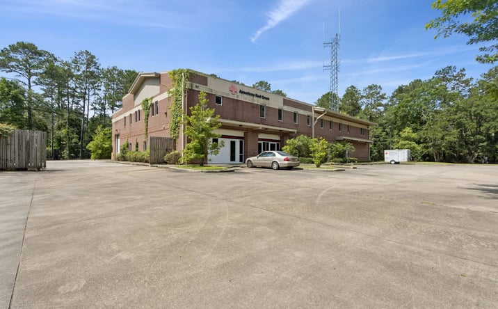 Pictures of Land property located at 300 Ashland Way, Madisonville, LA 70447 for sales - image #1