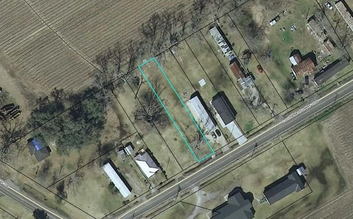 Pictures of Land property located at 109 Hwy 1014, Napoleonville, LA 70390 for sales - image #1