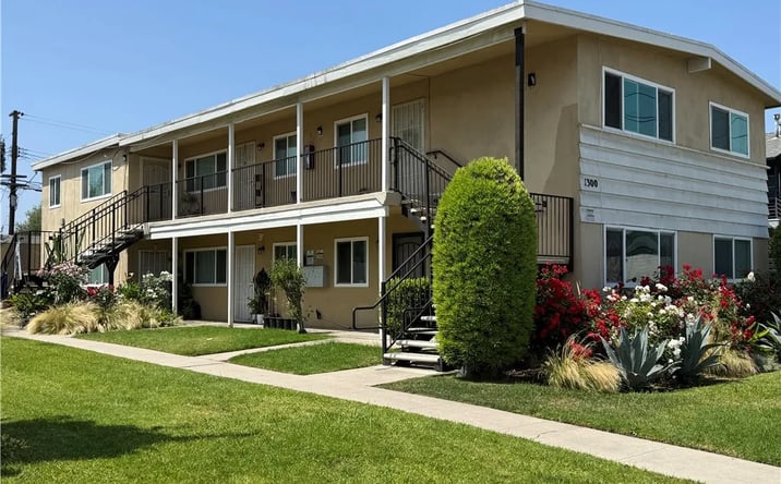 Pictures of Multifamily property located at 1300 W Valencia, Fullerton, CA 92833 for sales - image #1