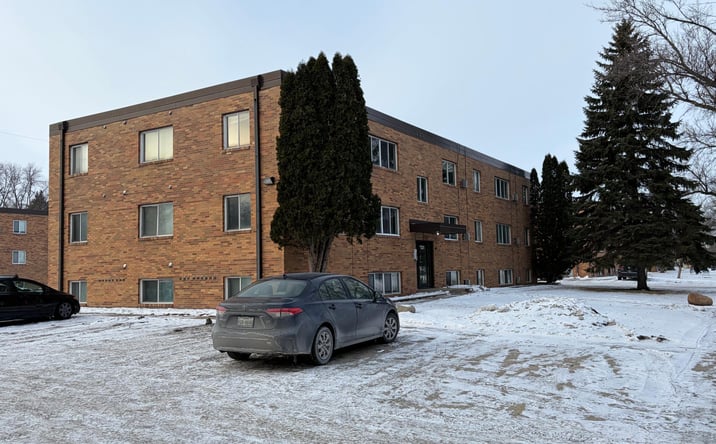 Pictures of Multifamily property located at 1321 20th St, Moorhead, MN 56560 for sales - image #1