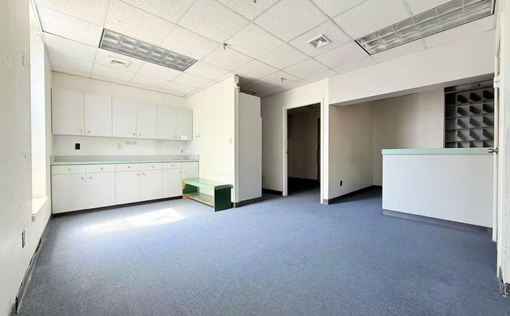 Pictures of Office property located at 7 Chatham Square 704, New York (Manhattan), NY 10038 for sales - image #1