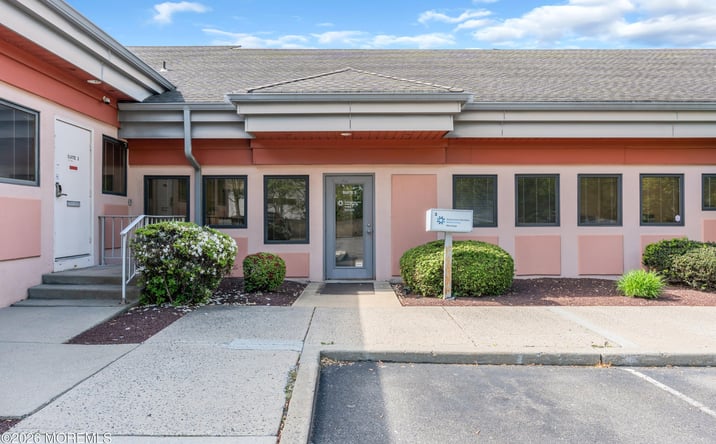 Pictures of Office property located at 501 Iron Bridge Road, Freehold Township, NJ 07728 for sales - image #1