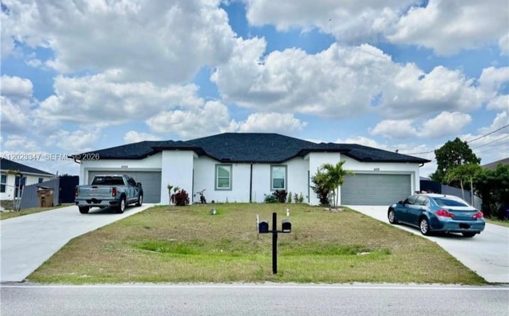 Pictures of Multifamily property located at 5022-5024 Centennial Blvd, Lehigh Acres, FL 33971 for sales - image #1