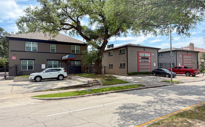 Pictures of Multifamily property located at 2508-2512 Southmore Blvd., Houston, TX 77004 for sales - image #1