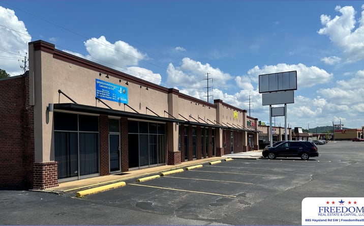 Pictures of Retail, Land property located at 9013 MEM PKWY S, HUNTSVILLE, AL 35802 for sales - image #1