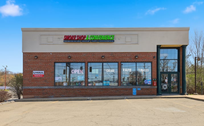 Pictures of Retail property located at 613 QUEEN ST, SOUTHINGTON, CT 06489-1504 for sales - image #1