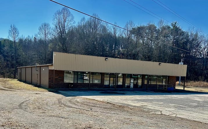 Pictures of Industrial property located at 3696 Hwy 68, Turtletown, TN 37391 for sales - image #1