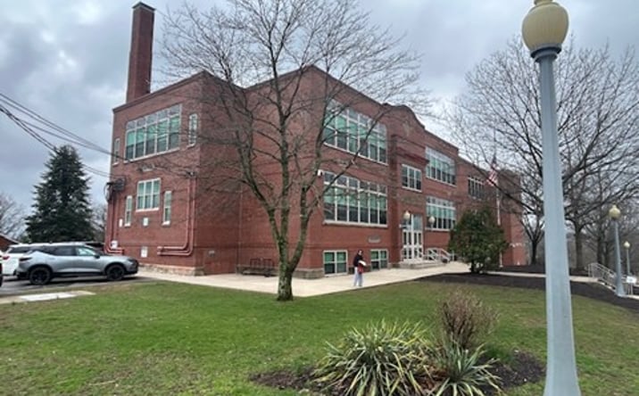 Pictures of Special Purpose property located at 3809 Dalewood Street, Brentwood, PA 15227 for sales - image #1