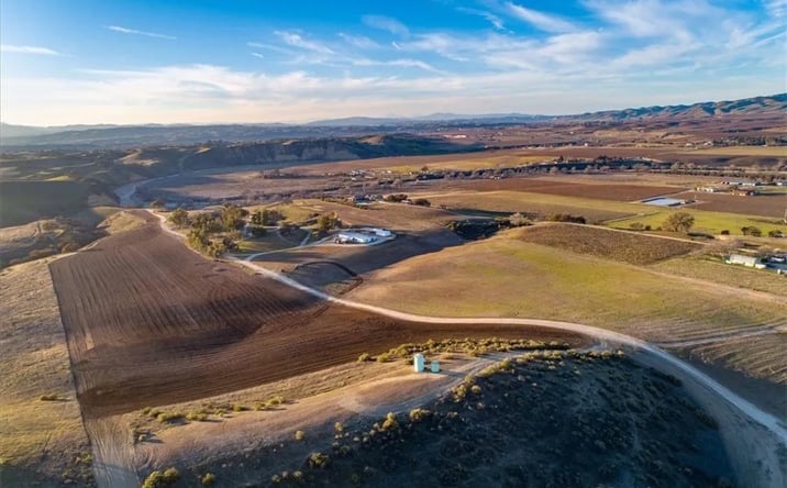 Pictures of Land property located at 7201 Airport, Paso Robles, CA 93446 for sales - image #1