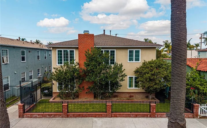 Pictures of Multifamily property located at 2045 Pine, Long Beach, CA 90806 for sales - image #1