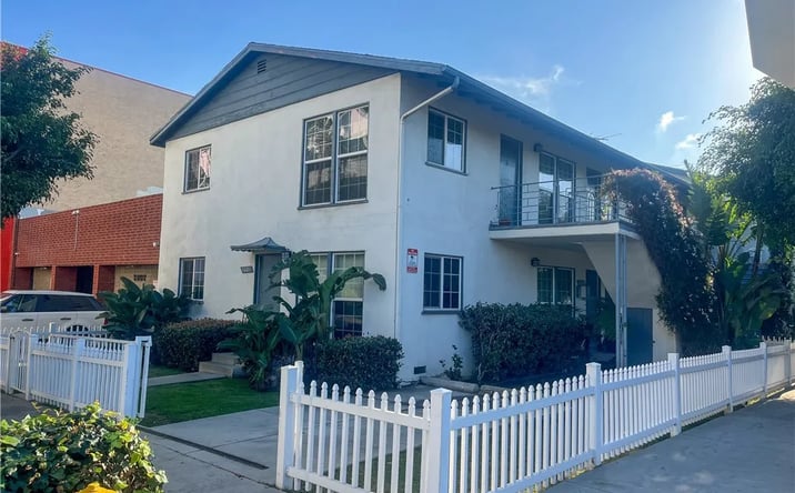 Pictures of Multifamily property located at 11158 Massachusetts, Los Angeles, CA 90025 for sales - image #1