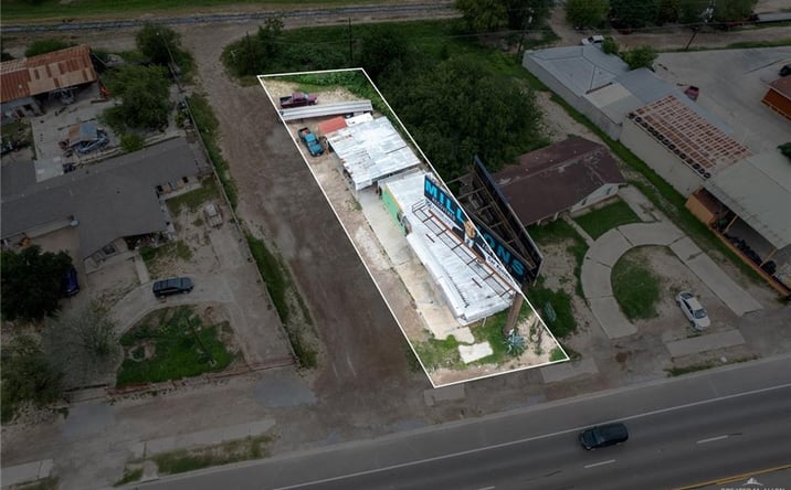Pictures of Retail property located at 5757 E US Highway 83 Highway, Rio Grande City, TX 78582 for sales - image #1