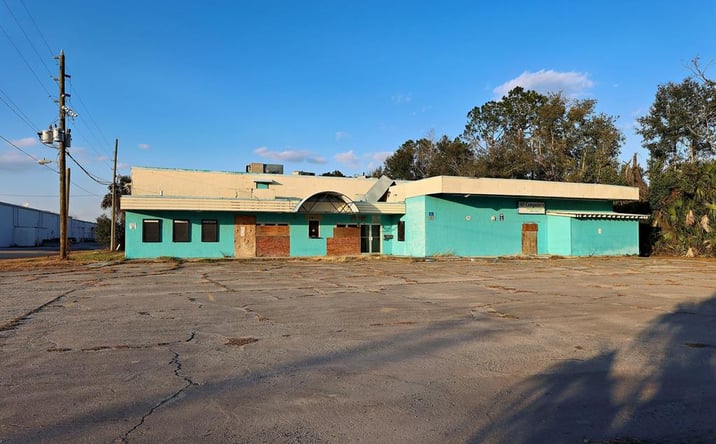 Pictures of Land property located at 118 E Park Street, Perry, FL 32348 for sales - image #1