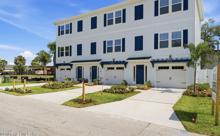 Pictures of Multifamily, Land property located at 1304- 1312 1ST Avenue N 1304 #1304, 1308, 1312, Jacksonville Beach, FL 32250 for sales - image #1