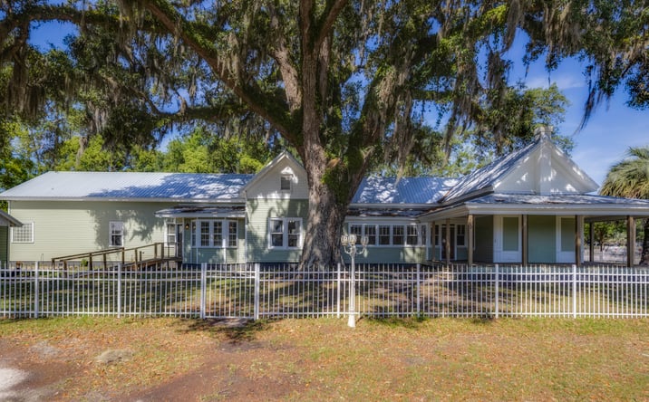Pictures of Office, Mixed Use property located at 290 East King Avenue, Kingsland, GA 31548 for sales - image #1