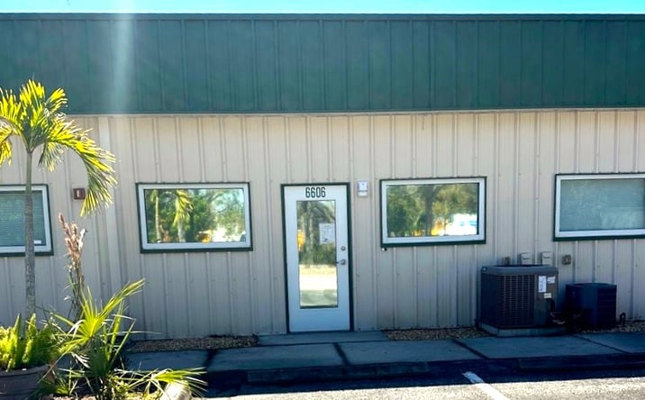 Pictures of Industrial property located at 6606 26TH CT E, SARASOTA, FL 34243 for sales - image #1