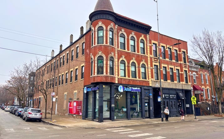 Pictures of Multifamily property located at 1040 West 18th Street, Chicago, IL 60608 for sales - image #1