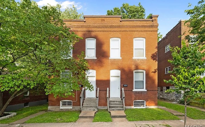 Pictures of Multifamily property located at 3148 Oregon Avenue, St. Louis, MO 63118 for sales - image #1