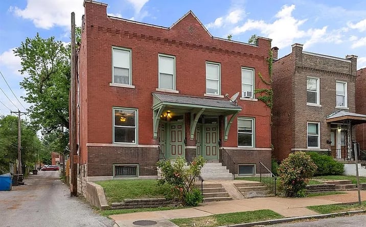 Pictures of Multifamily property located at 3343 VIRGINIA AVE, SAINT LOUIS, MO 63118 for sales - image #1