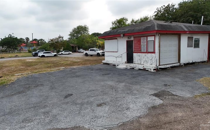 Pictures of Land property located at 1621 E 12th Street, Brownsville, TX 78566 for sales - image #1